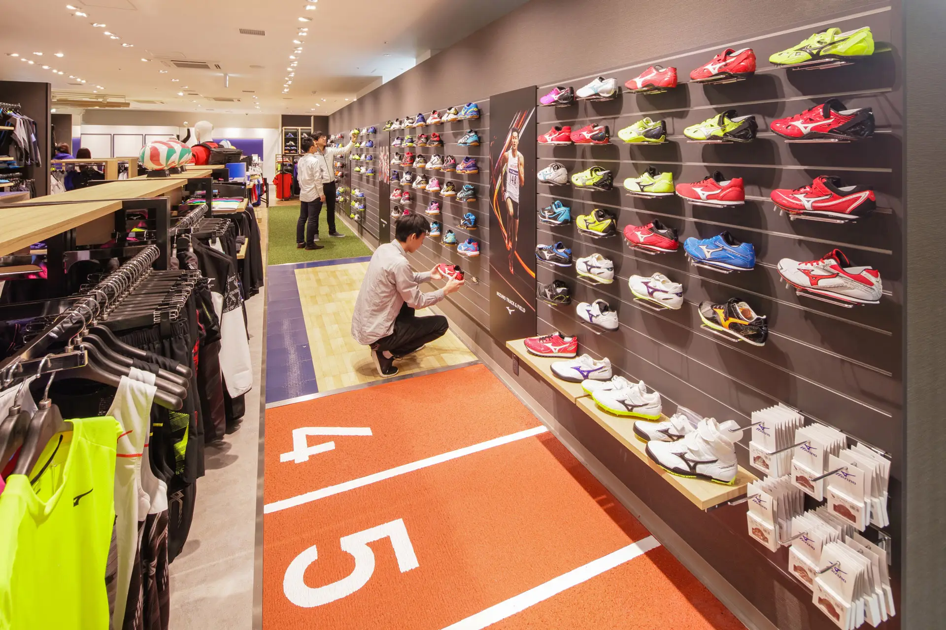 株式会社フジヤ　MIZUNO OSAKA CHAYAMACHI画像